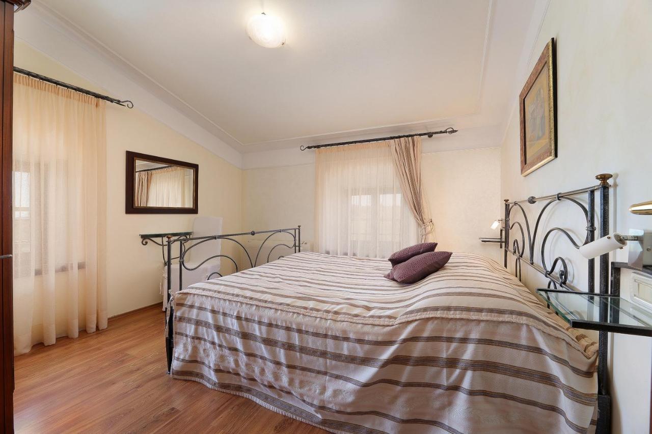 Casa Rustica Dva Baladura Apartments Kanfanar Kültér fotó
