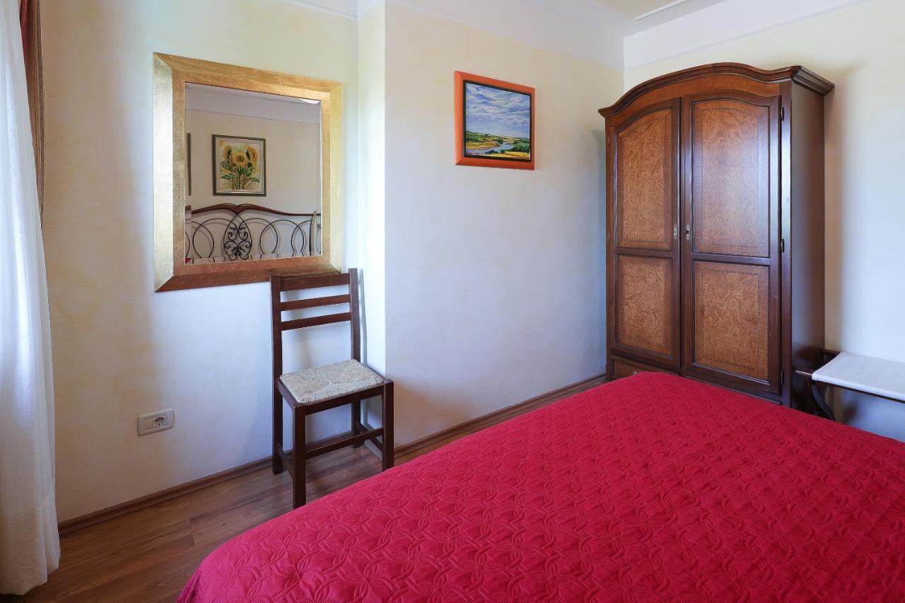 Casa Rustica Dva Baladura Apartments Kanfanar Kültér fotó